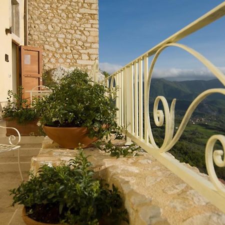 Albergo Diffuso Sotto Le Stelle Picinisco Exterior photo